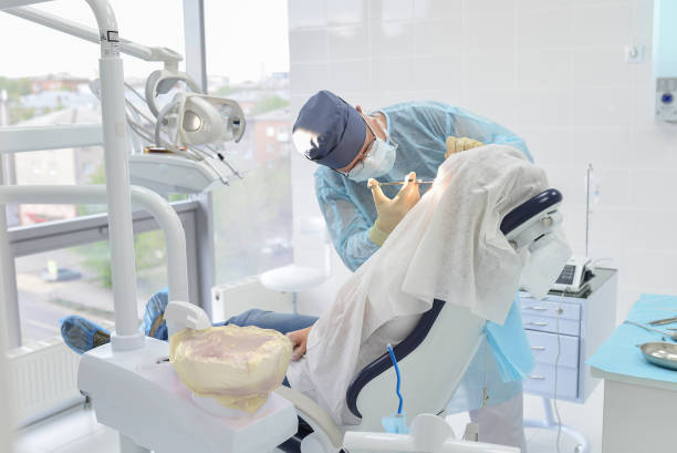 Best Emergency Tooth Extraction in Angleton, TX